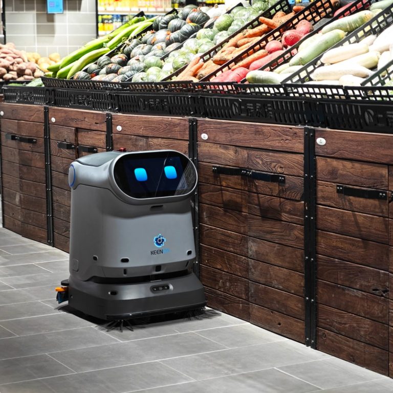KEENON KLEENBOT Reinigungsroboter im Supermarkt
